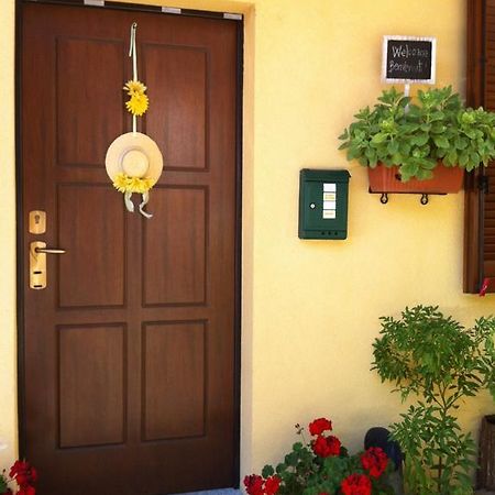 B&B Il Portico Del Conte Bosisio Parini ภายนอก รูปภาพ