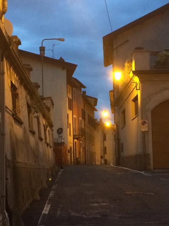 B&B Il Portico Del Conte Bosisio Parini ภายนอก รูปภาพ